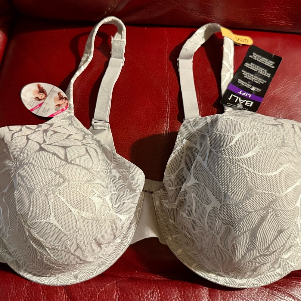 New 36DD Bali lift bra